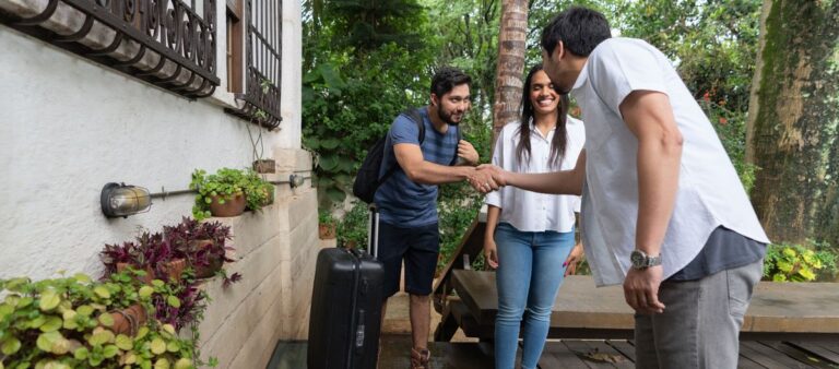 The Ultimate Guide to Communicating with Guests for Your Vacation Rental Business